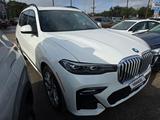 BMW X7 M60i 2019 годаүшін29 561 000 тг. в Алматы – фото 3
