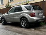 Mercedes-Benz ML 350 2005 годаүшін6 000 000 тг. в Алматы – фото 2
