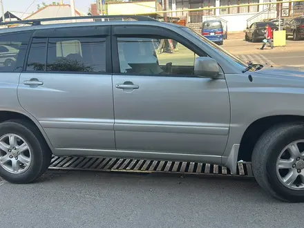 Toyota Highlander 2003 года за 6 000 000 тг. в Тараз – фото 25