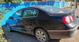 Volkswagen Passat 2005 года за 2 800 000 тг. в Алматы – фото 3