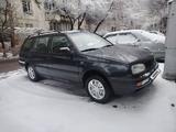 Volkswagen Golf 1993 годаfor1 400 000 тг. в Алматы