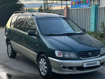 Toyota Picnic 1997 года за 3 250 000 тг. в Алматы – фото 13