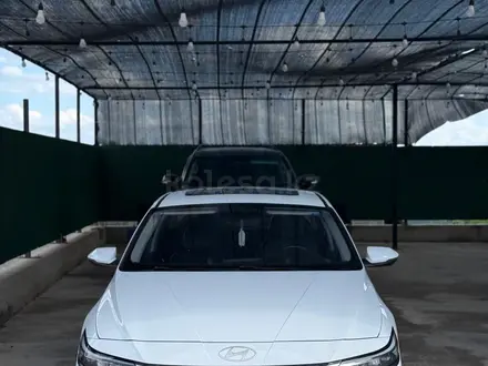 Hyundai Elantra 2023 года за 7 500 000 тг. в Шымкент – фото 2