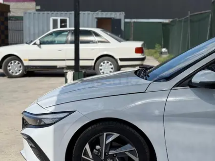 Hyundai Elantra 2023 года за 7 500 000 тг. в Шымкент – фото 9