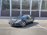 Mercedes-Benz E 200 2009 года за 7 450 000 тг. в Караганда