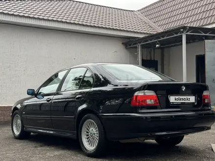 BMW 528 1997 года за 5 300 000 тг. в Алматы – фото 10