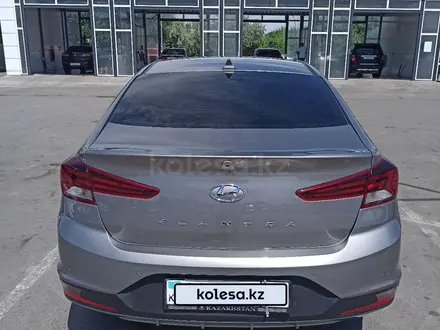 Hyundai Elantra 2020 года за 8 100 000 тг. в Алматы – фото 4