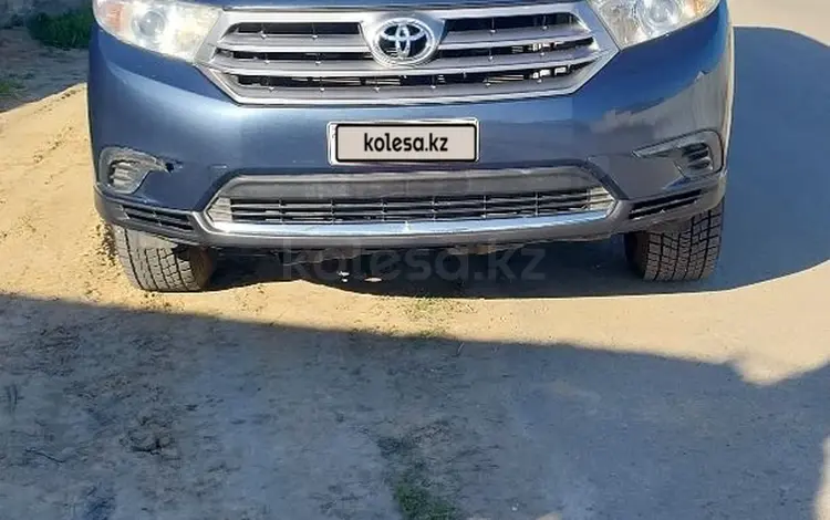 Toyota Highlander 2013 года за 7 500 000 тг. в Атырау