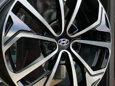 R17 HYUNDAI 5*114.3 за 220 000 тг. в Алматы – фото 2