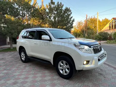 Toyota Land Cruiser Prado 2010 года за 14 500 000 тг. в Тараз – фото 2