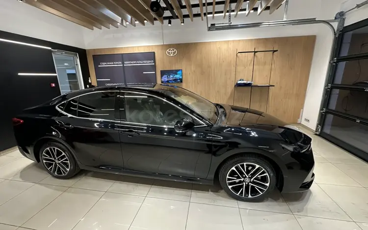 Toyota Camry 2025 годаүшін23 000 000 тг. в Караганда