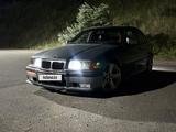 BMW 320 1994 годаүшін1 900 000 тг. в Алматы – фото 3