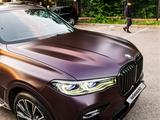 BMW X7 2022 года за 45 000 000 тг. в Алматы – фото 3