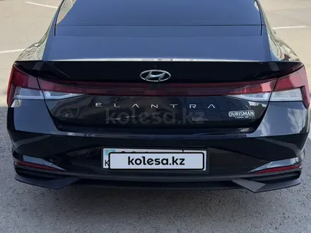 Hyundai Elantra 2021 года за 9 000 000 тг. в Астана – фото 3