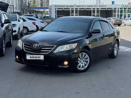 Toyota Camry 2010 года за 6 400 000 тг. в Алматы