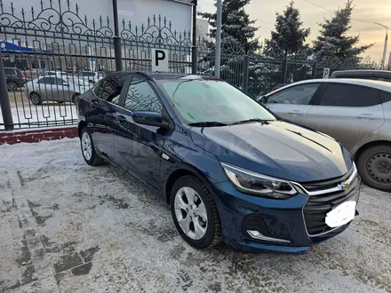 Chevrolet Onix 2023 года за 6 000 000 тг. в Костанай – фото 2