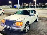 Mercedes-Benz E 230 1988 года за 1 250 000 тг. в Шымкент