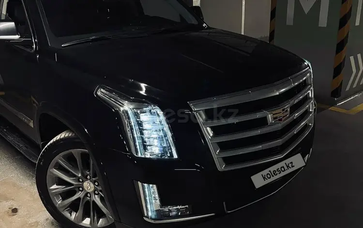 Cadillac Escalade 2019 года за 33 333 333 тг. в Алматы