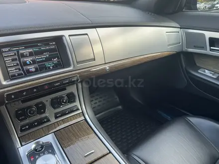 Jaguar XF 2013 года за 11 500 000 тг. в Алматы – фото 13