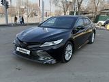 Toyota Camry 2020 года за 14 600 000 тг. в Алматы – фото 3