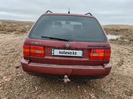 Volkswagen Passat 1994 года за 1 800 000 тг. в Караганда – фото 5