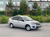 ВАЗ (Lada) Granta 2190 2015 года за 2 780 000 тг. в Астана