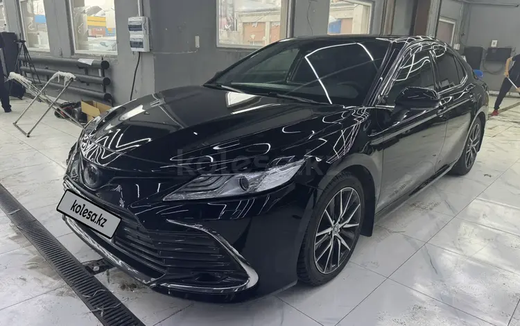 Toyota Camry 2021 года за 16 200 000 тг. в Павлодар