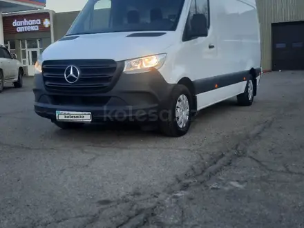 Mercedes-Benz Sprinter 2020 года за 19 900 000 тг. в Алматы – фото 11