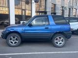 Toyota RAV4 1995 года за 2 300 000 тг. в Астана – фото 4