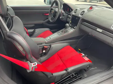 Porsche Boxster 2025 года за 119 500 000 тг. в Алматы – фото 20