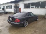 Mercedes-Benz E 320 2003 года за 3 900 000 тг. в Актобе – фото 4