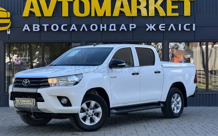 Toyota Hilux 2016 года за 11 350 000 тг. в Уральск
