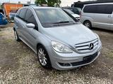 Mercedes-Benz B 200 2008 года за 360 000 тг. в Павлодар