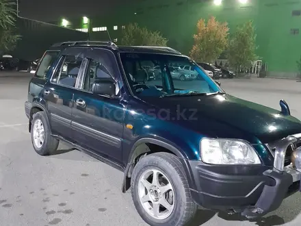 Honda CR-V 1997 года за 3 000 000 тг. в Алматы – фото 3