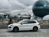 Porsche Cayenne 2012 года за 16 500 000 тг. в Астана – фото 2