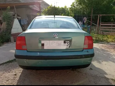 Volkswagen Passat 1997 года за 1 500 000 тг. в Шымкент – фото 2