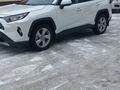 Toyota RAV4 2020 года за 14 990 000 тг. в Усть-Каменогорск – фото 2