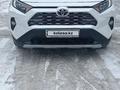 Toyota RAV4 2020 года за 14 990 000 тг. в Усть-Каменогорск