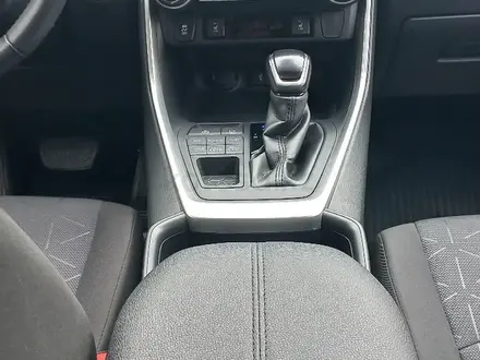 Toyota RAV4 2020 года за 14 990 000 тг. в Усть-Каменогорск – фото 6