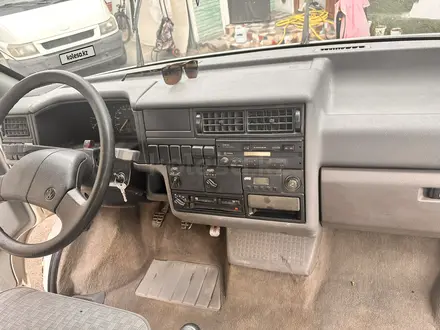 Volkswagen Caravelle 1992 года за 2 990 000 тг. в Алматы – фото 8