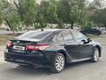 Toyota Camry 2019 года за 10 900 000 тг. в Атырау – фото 4