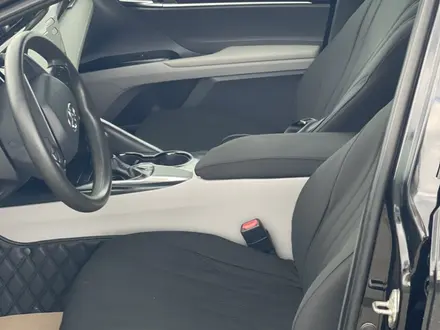 Toyota Camry 2019 года за 10 900 000 тг. в Атырау – фото 11