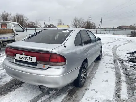 Mazda 626 1993 года за 1 220 000 тг. в Усть-Каменогорск – фото 2