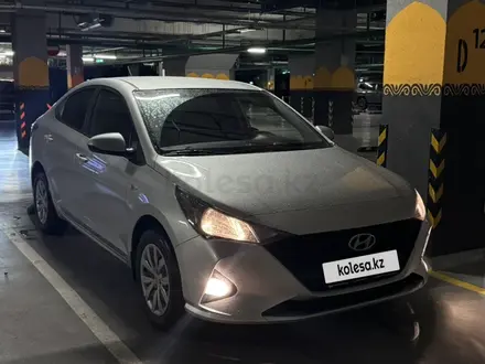 Hyundai Accent 2020 года за 7 200 000 тг. в Астана