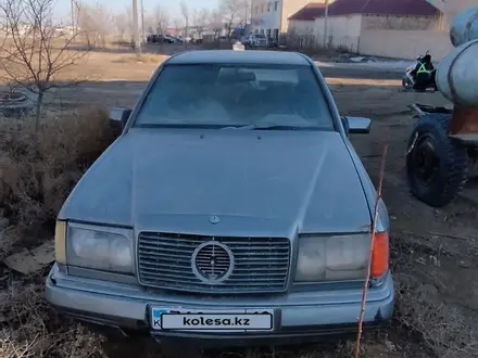 Mercedes-Benz E 300 1990 года за 550 000 тг. в Жанаозен