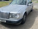 Mercedes-Benz E 300 1993 года за 1 650 000 тг. в Тараз