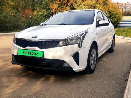 Kia Rio 2021 года за 8 300 000 тг. в Костанай