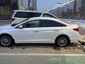 Hyundai Sonata 2016 года за 8 000 000 тг. в Астана – фото 3