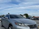 Lexus ES 300h 2014 года за 9 300 000 тг. в Шымкент