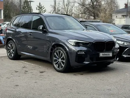 BMW X5 2020 года за 40 500 000 тг. в Алматы – фото 4